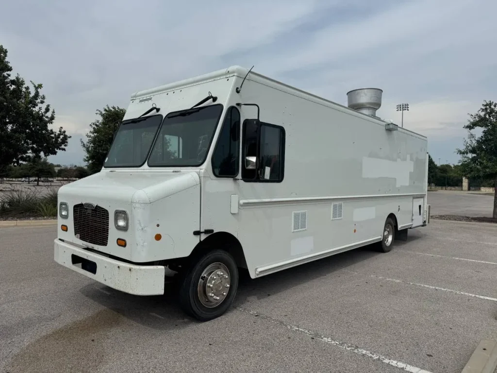 2014 Freightliner Brand New Huge Food Truck